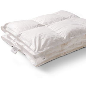 dons dekbed opgevouwen