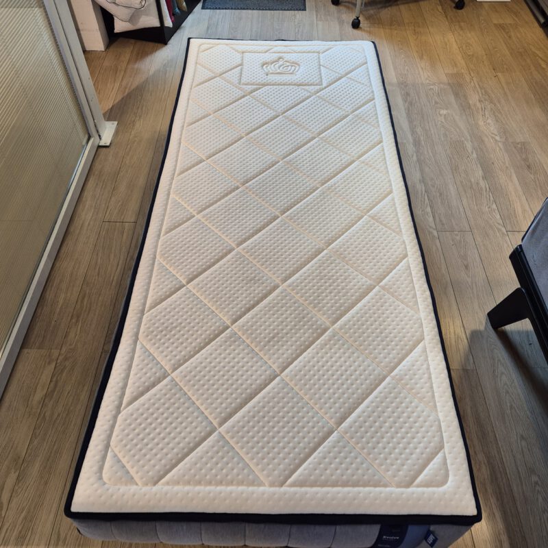 Auping Evolve I Medium 90x210 cm Showroom model