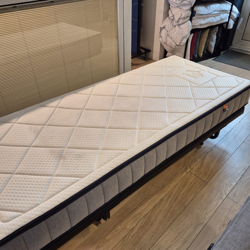 Auping Evolve X Medium 90x210 cm Showroom model - Afbeelding 3