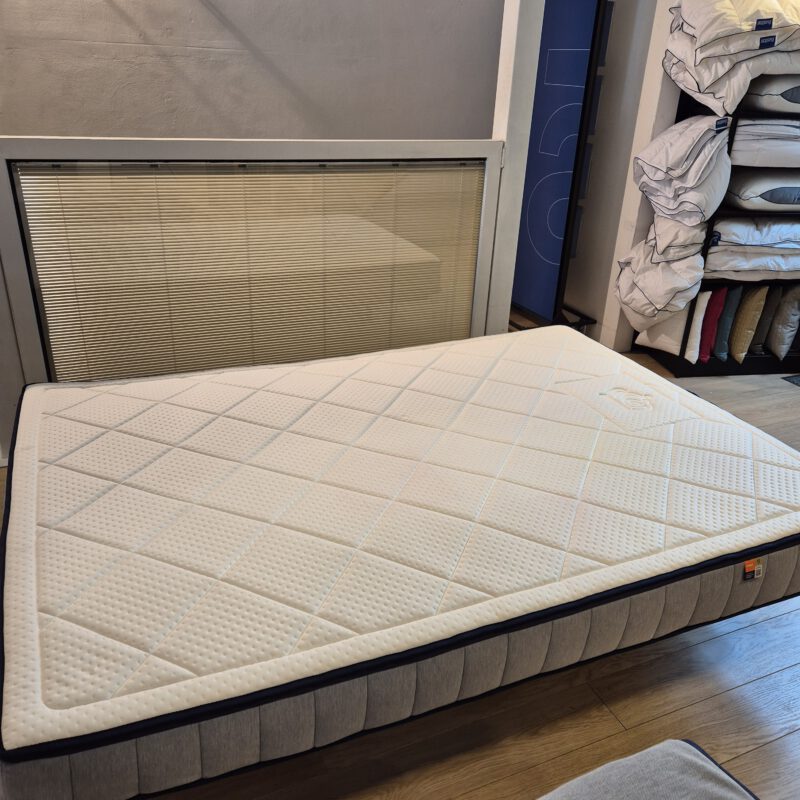Auping Evolve X Zacht 140x200 cm Showroom model - Afbeelding 2
