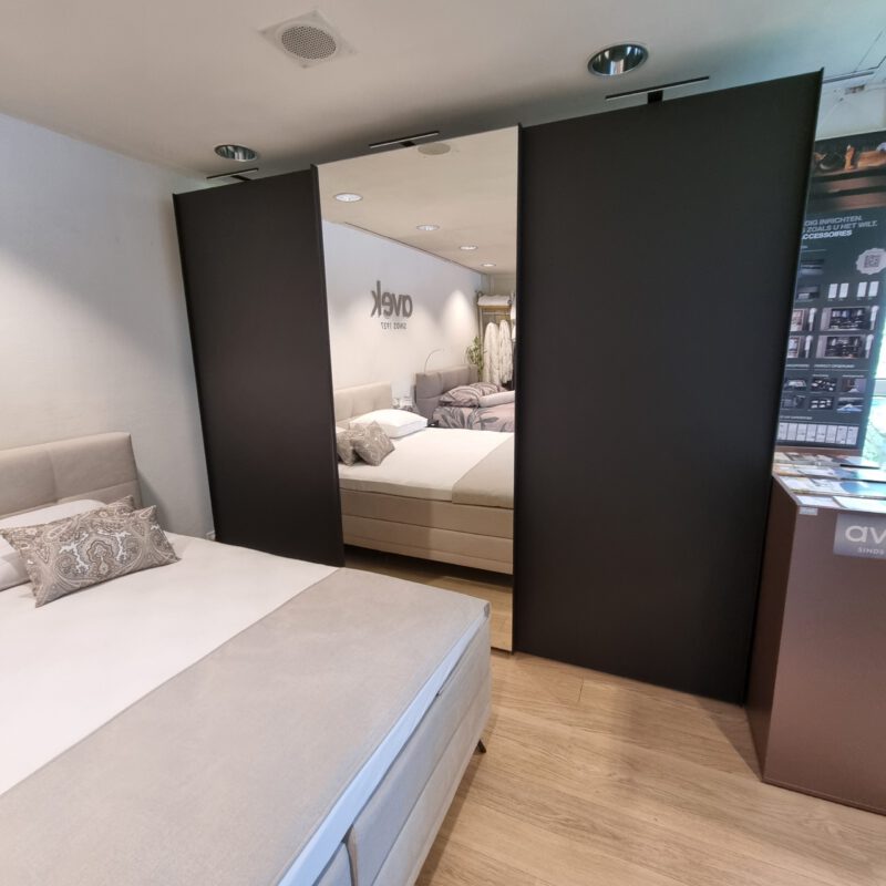 Nolte Zweefdeur kast Savena