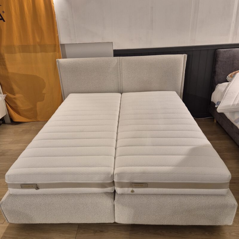 Beka Curve 180x210 cm Showroom model